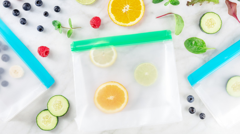 silicone ziploc bags and fruit