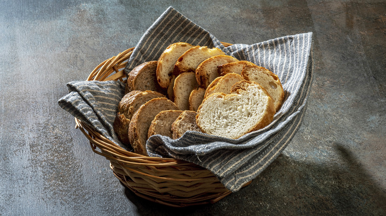 Sliced bread in a basket