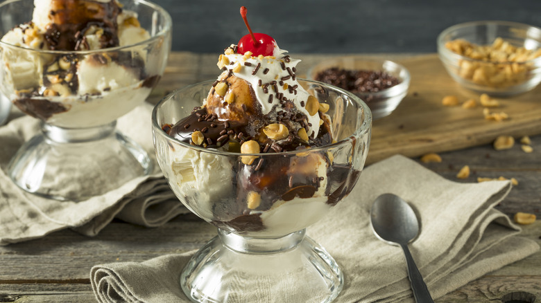 Ice cream sundaes