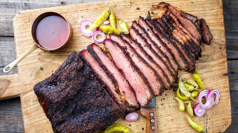 Sliced meat with smoke rings