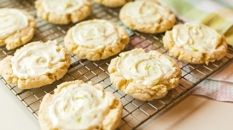 Cookies on cooling rack